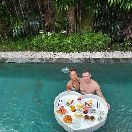 Joglo Villa Bali Penatih Екстериор снимка