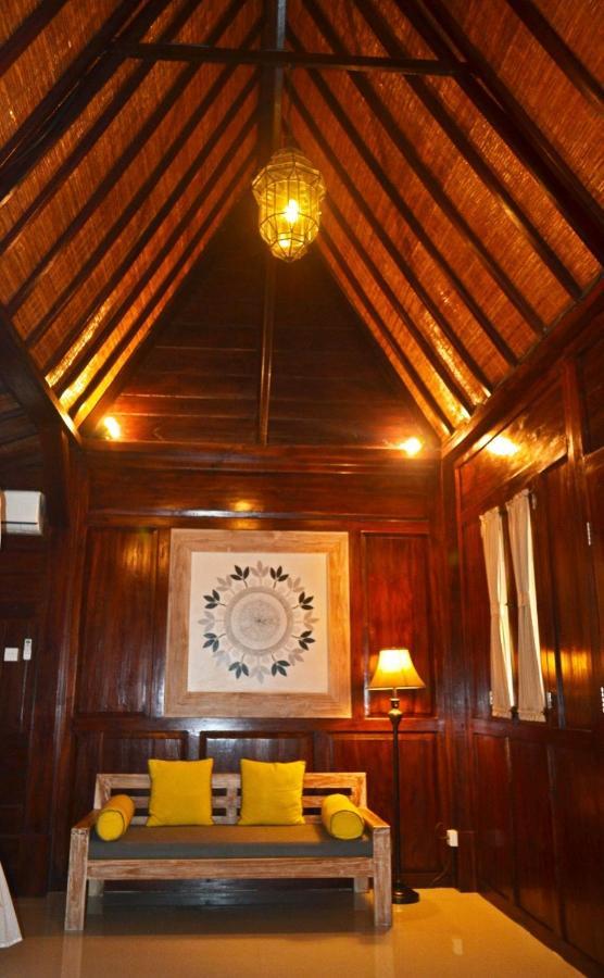 Joglo Villa Bali Penatih Екстериор снимка