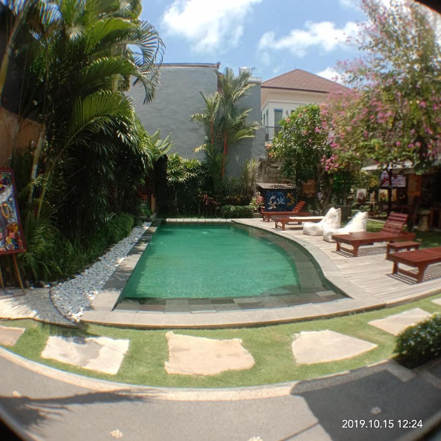 Joglo Villa Bali Penatih Екстериор снимка