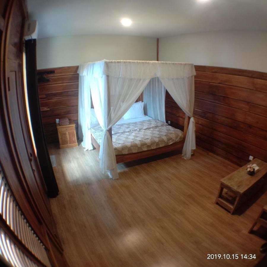 Joglo Villa Bali Penatih Екстериор снимка