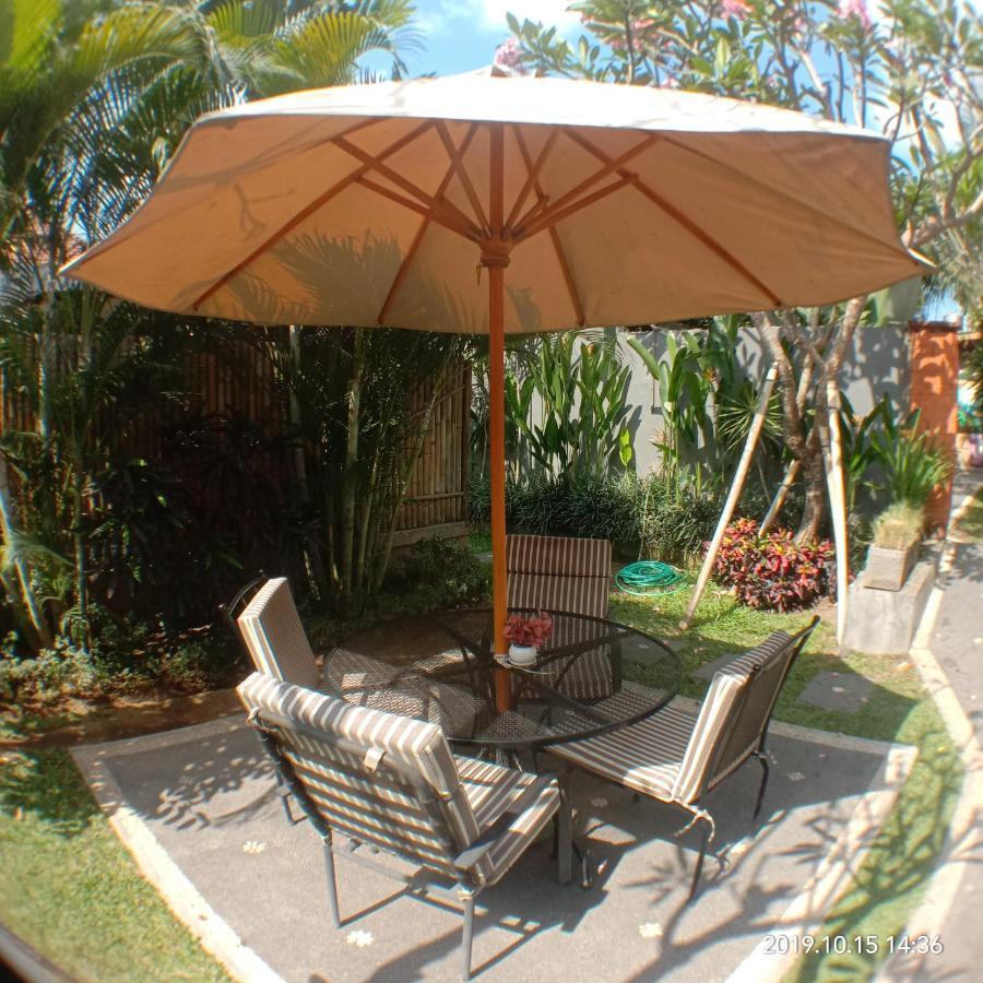 Joglo Villa Bali Penatih Екстериор снимка